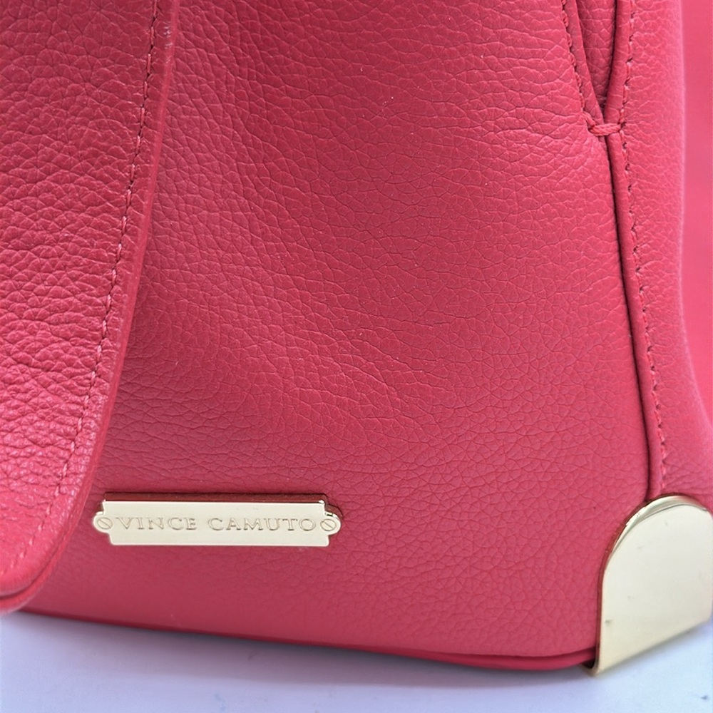 Vince Camuto gorgeous red-orange leather bucket bag - Picture 5 of 7